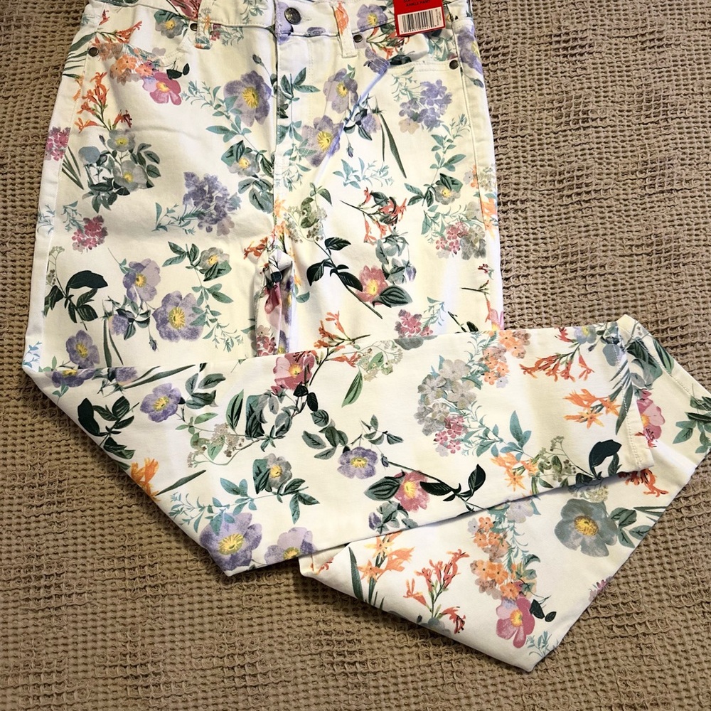 Buffalo David Bitton High Rise Floral Jeans - Cream and Multicolor